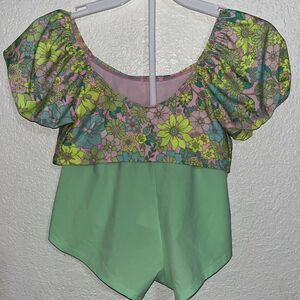 Cat & Jack 2 Piece Shorts Beach Set Girls Size 7-8 Bright Green Floral